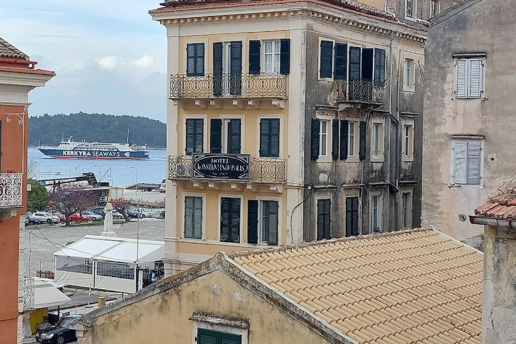 Old Port View Apartment, Διαμέρισμα Στο Κέντρο 2 Υπνοδωματίων Corfu  Buitenkant foto
