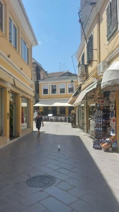 Old Port View Apartment, Διαμέρισμα Στο Κέντρο 2 Υπνοδωματίων Corfu  Buitenkant foto