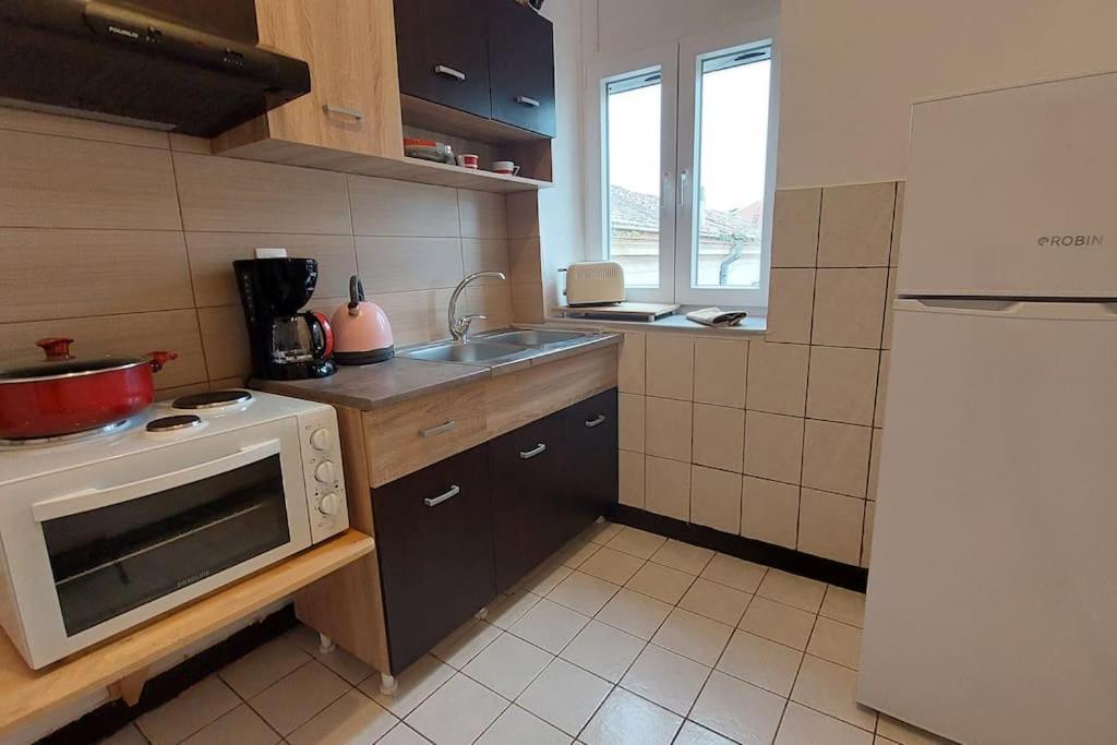 Old Port View Apartment, Διαμέρισμα Στο Κέντρο 2 Υπνοδωματίων Corfu  Buitenkant foto