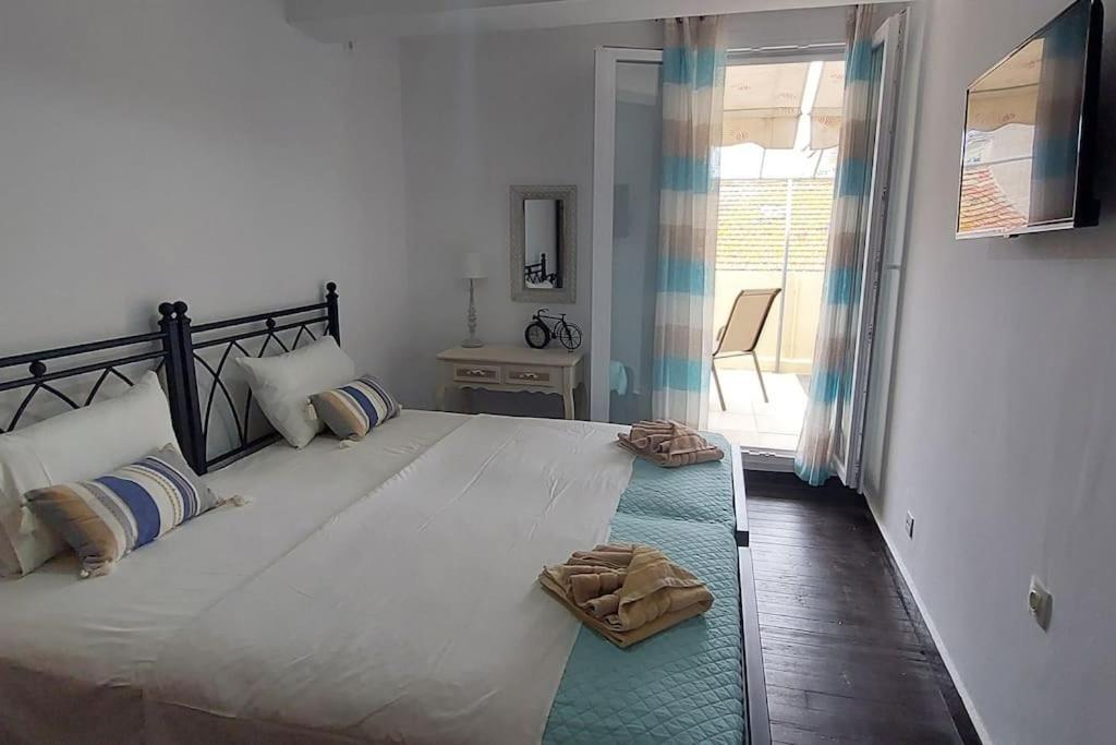 Old Port View Apartment, Διαμέρισμα Στο Κέντρο 2 Υπνοδωματίων Corfu  Buitenkant foto