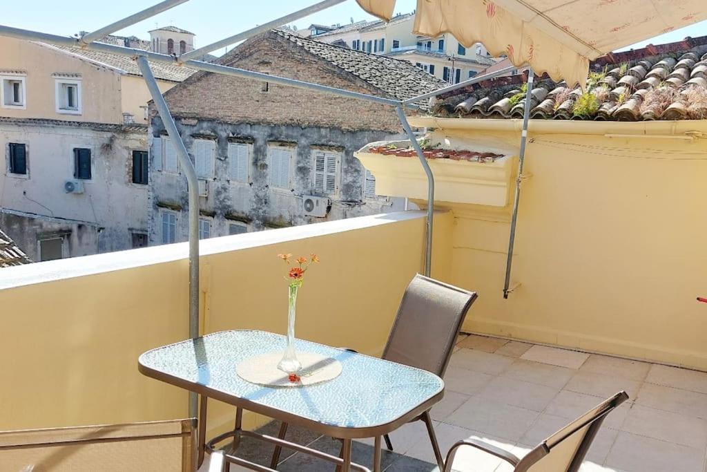 Old Port View Apartment, Διαμέρισμα Στο Κέντρο 2 Υπνοδωματίων Corfu  Buitenkant foto